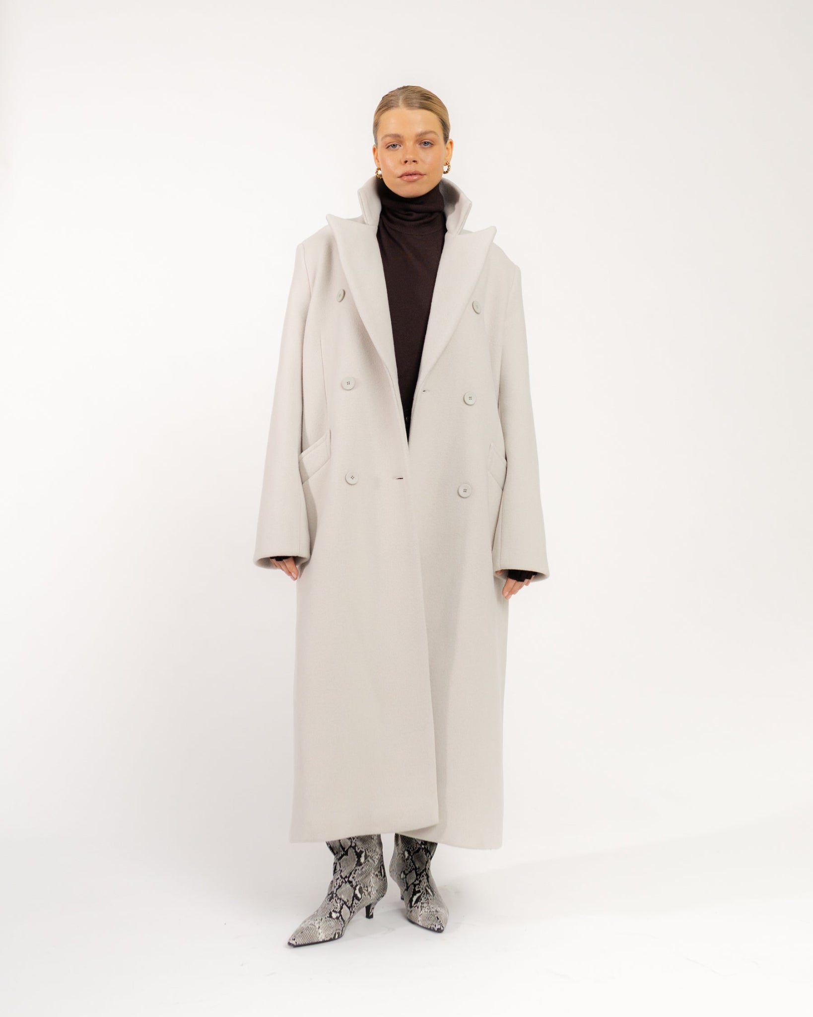 Płaszcz one size lodowy/jasny beż