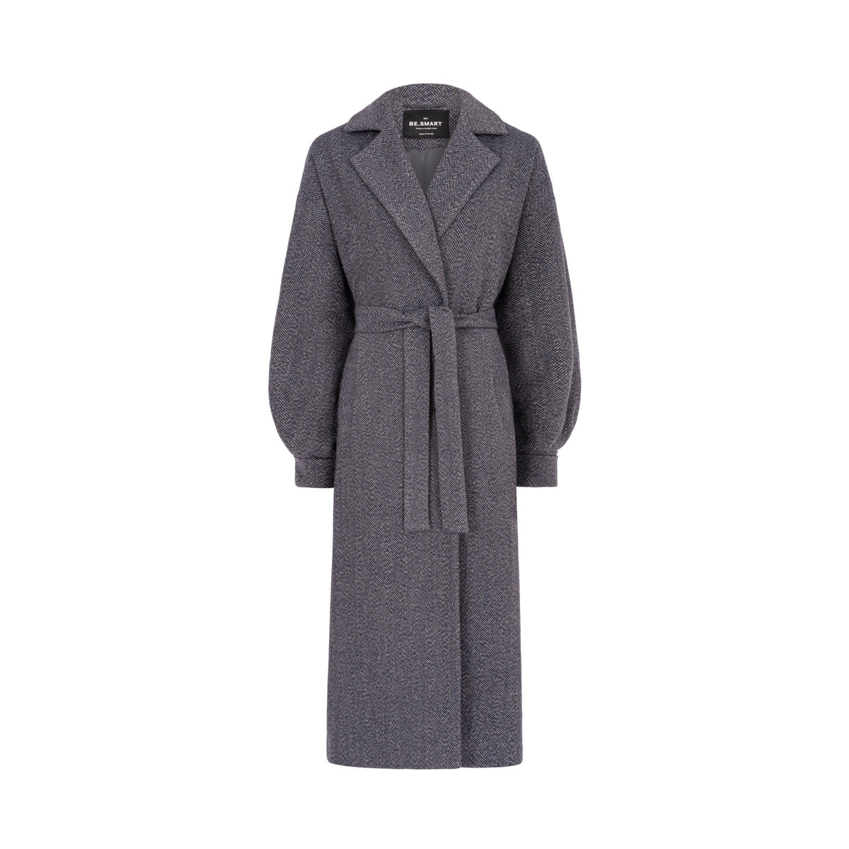 Granatowy płaszcz oversize w jodełkę z paskiem, zdjęcie produktowe